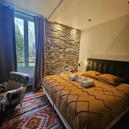 La Petite Hotel 3*