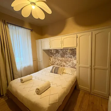 Hotel La Petite