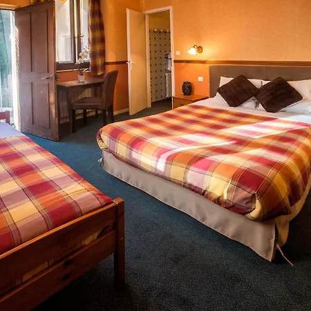 La Petite Auberge Hotel